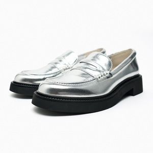 Zara METALLIC LOAFERS
